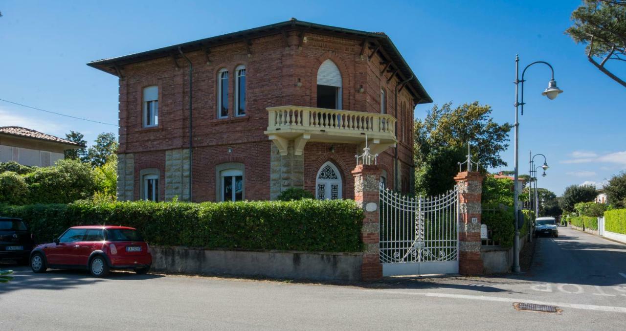 מרינה די פיאטרסנטה Villa Italy מראה חיצוני תמונה